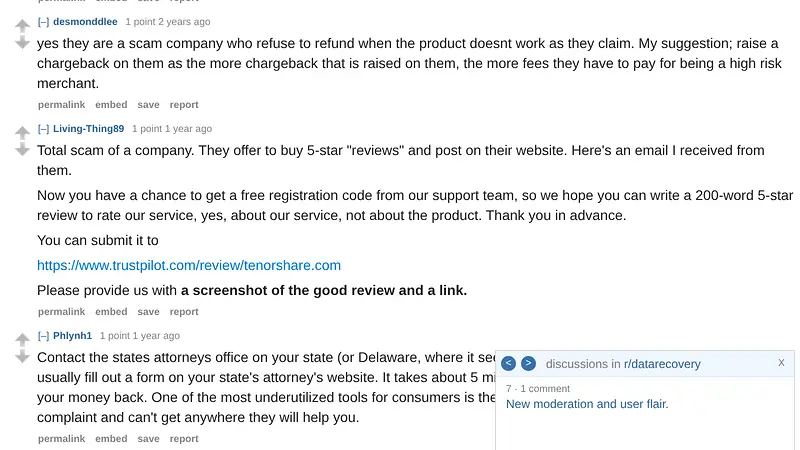 Screenshot of the r/datarecovery comment in which a user posts what they describe as a Tenorshare email offering a free registration code for a 200-word 5-star review
